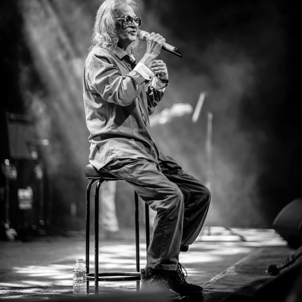 senaka,batagoda,senakabatagoda,senaka batagoda,sereenabatagoda,sereena,Sri Lanka,Folk music,Musician,Singing,Percussion,Rock,Reggae,Pop,Versatility,Vocalist,Guitarist